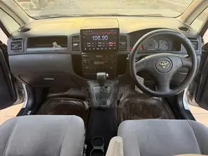 Toyota Corolla Spacio 2003 Gold