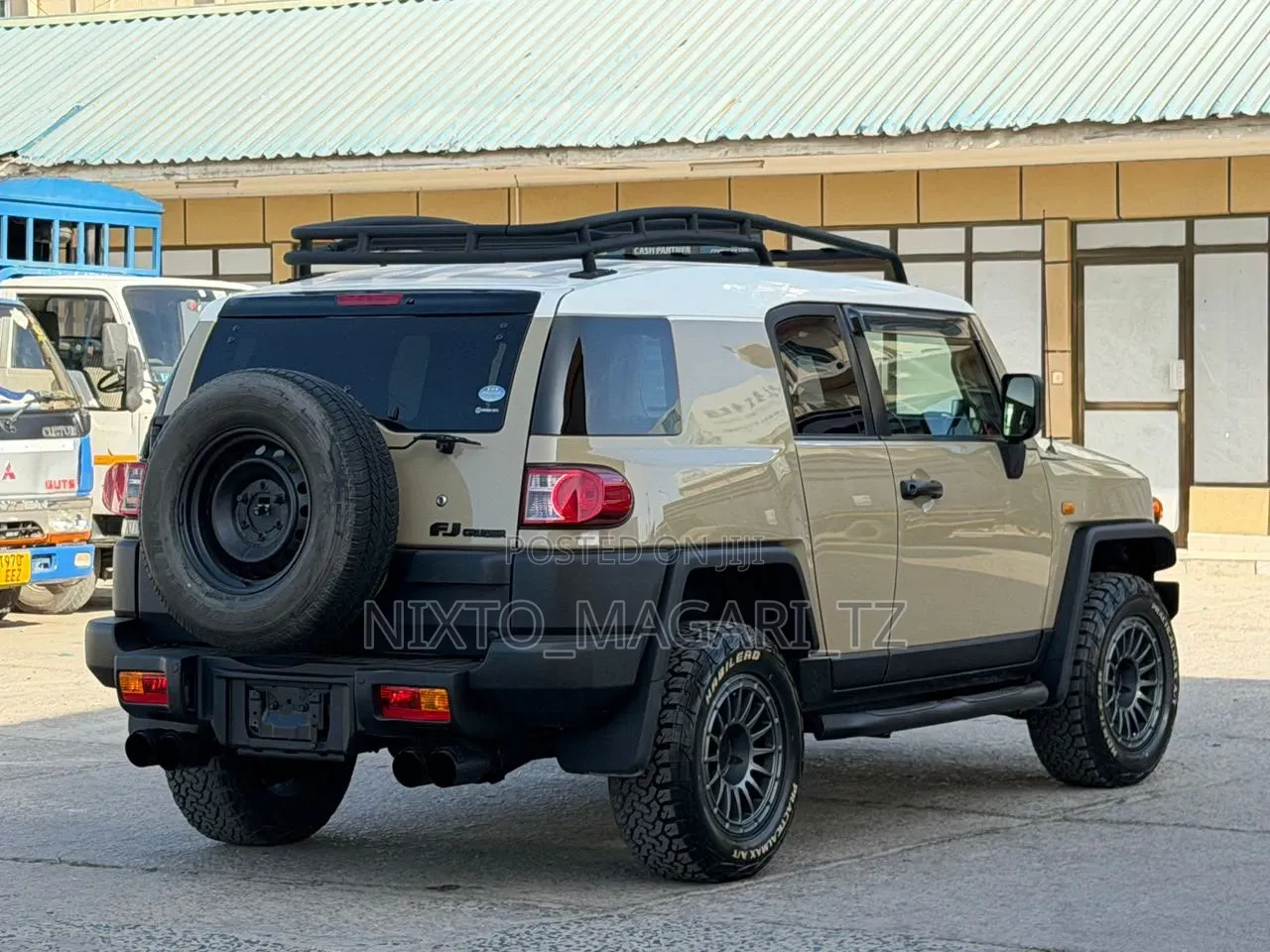 Toyota FJ Cruiser 2022 Beige