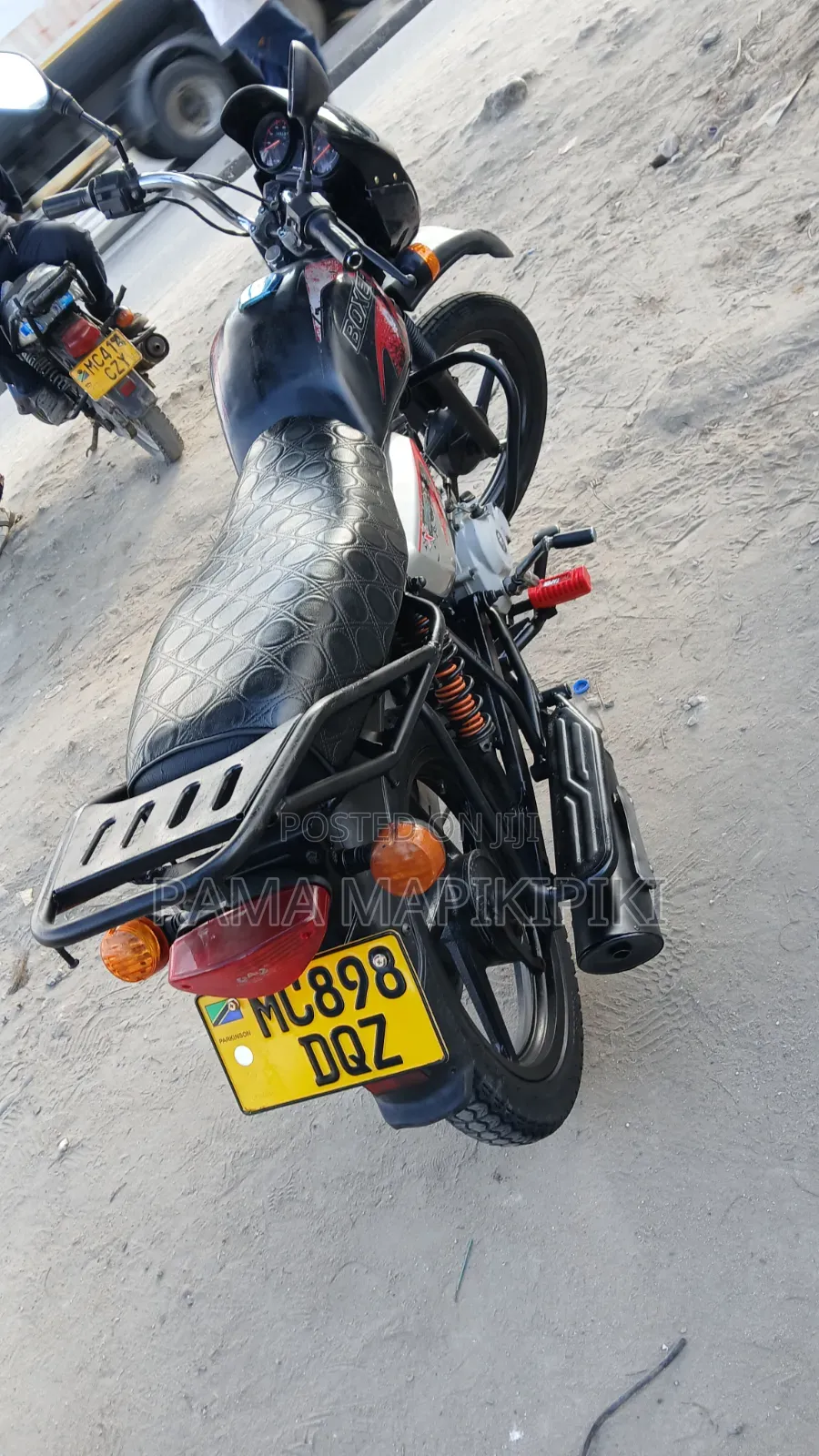 Bajaj Boxer 150 UG 2022 Black