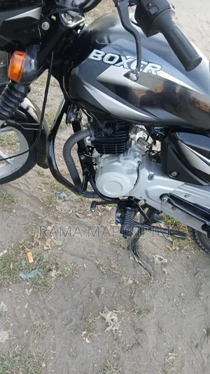 Bajaj Boxer 125 2025 Black