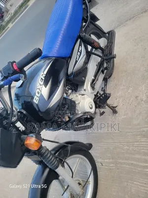 Bajaj Boxer 125 2023 Black