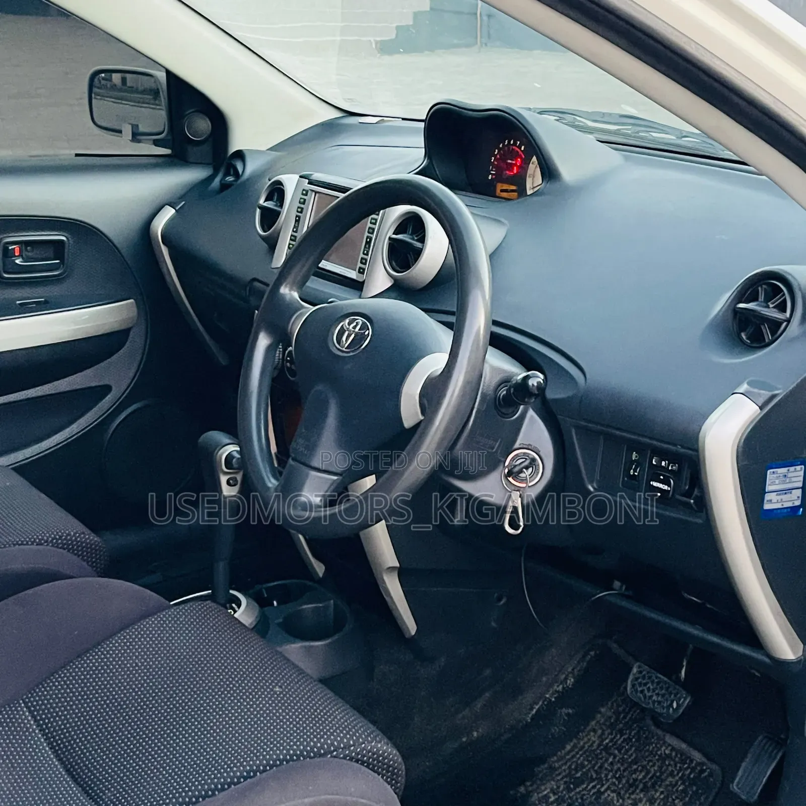 Toyota IST 2005 Pearl