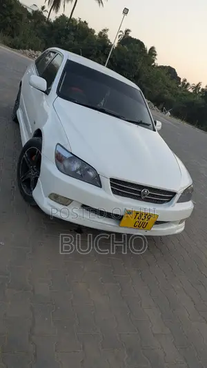 Toyota Altezza 2002 White
