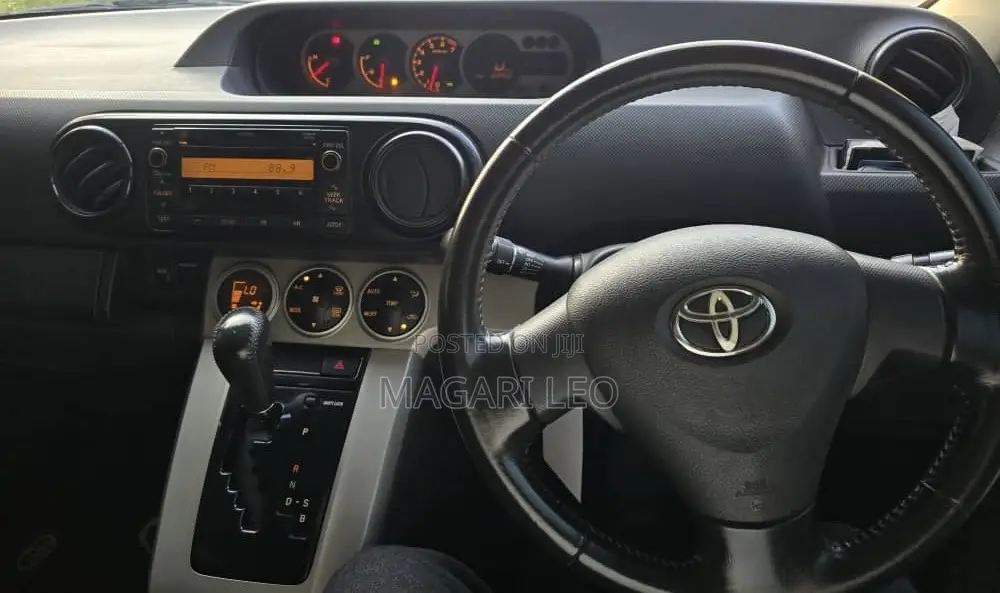 Toyota Rumion 1.5 FWD 2023 Black