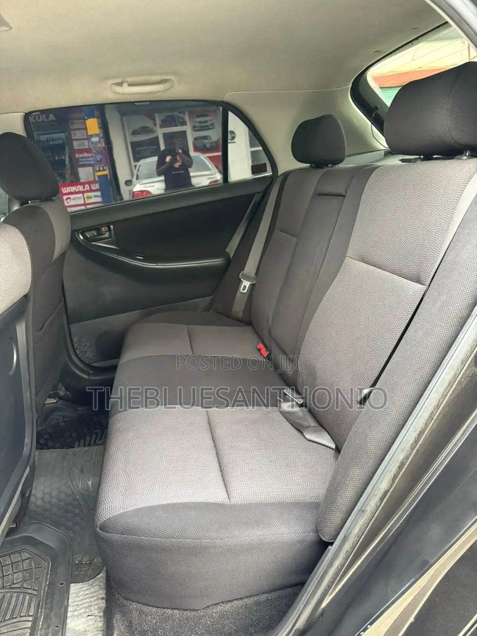 Toyota Corolla RunX 2004 Black