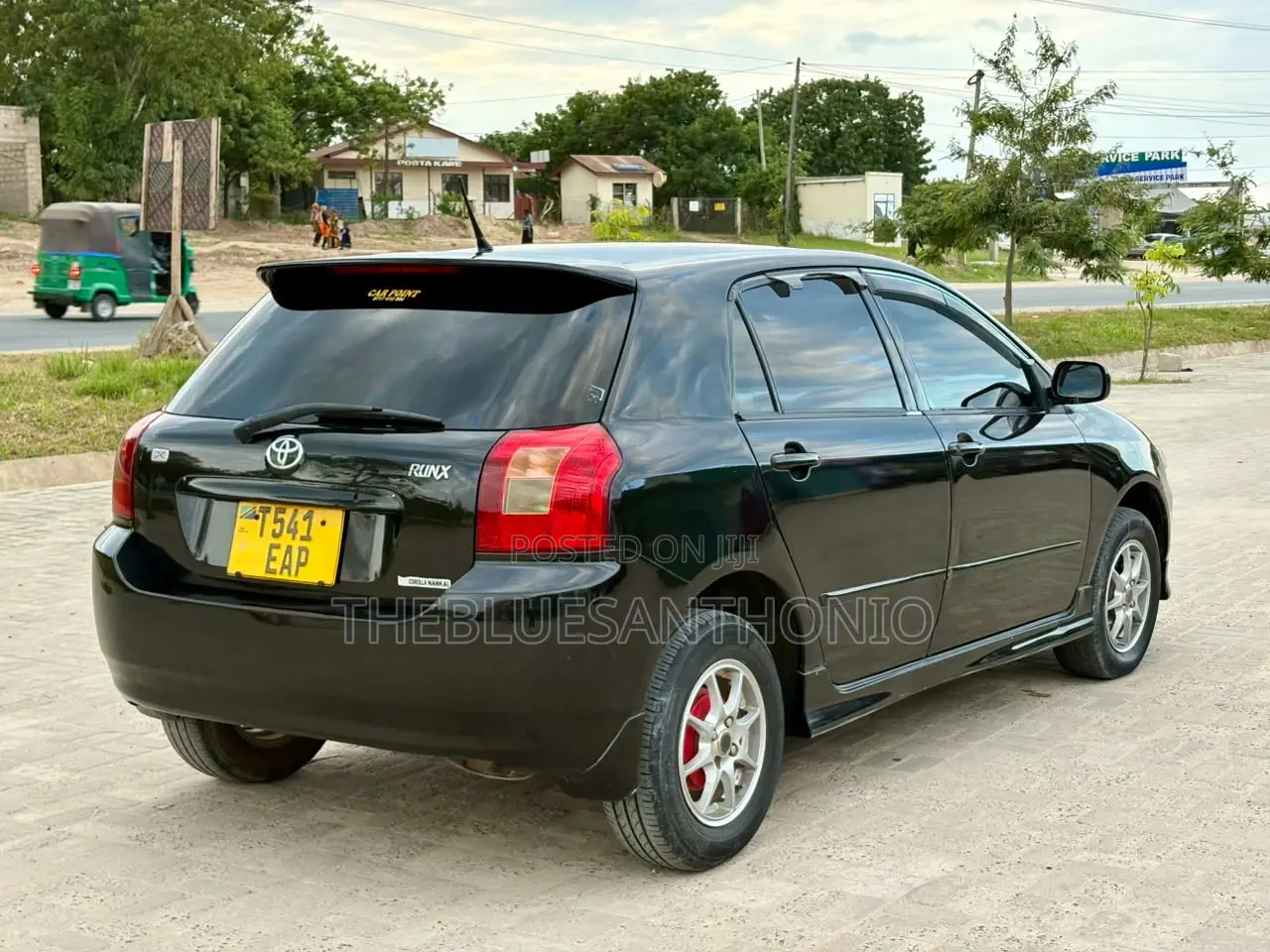 Toyota Corolla RunX 2004 Black