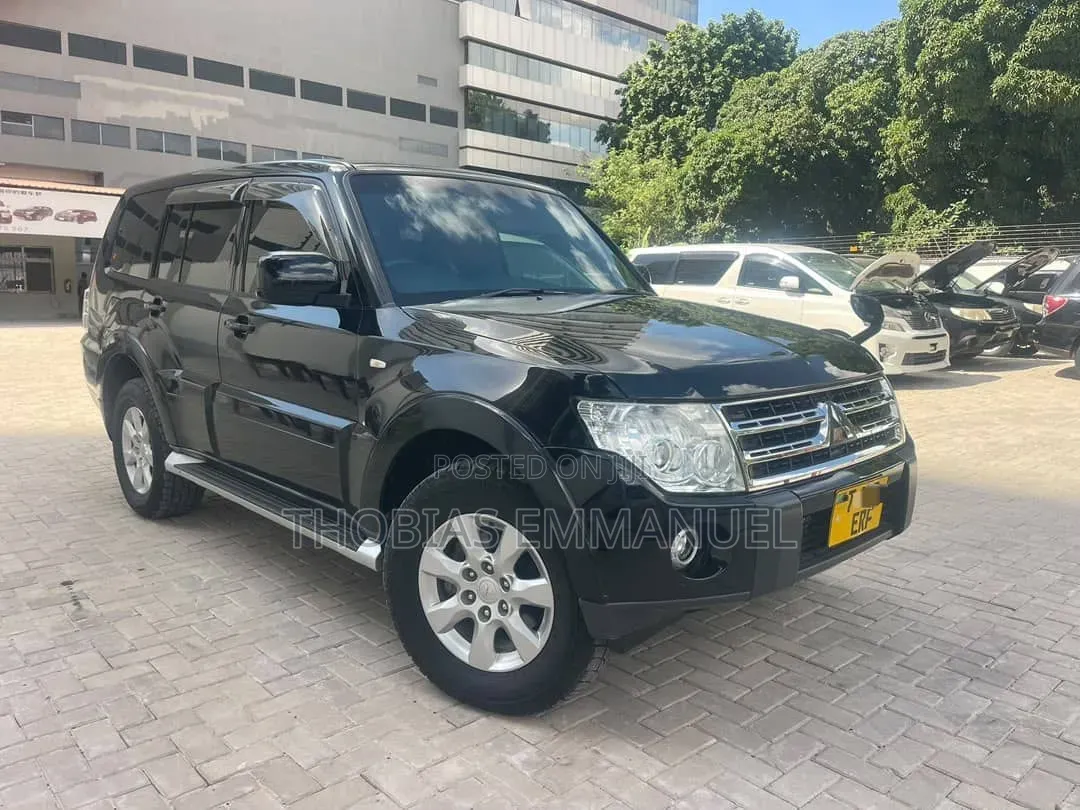 Mitsubishi Pajero 2008 Black