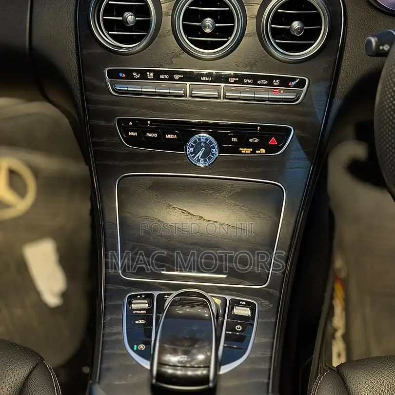 Mercedes-Benz C-Class 2015 Silver