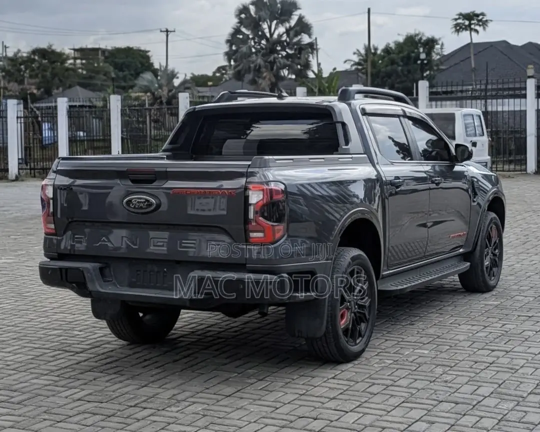 Ford Ranger Wildtrak 2023 Gray
