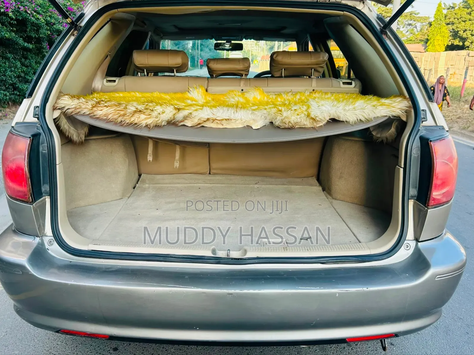 Toyota Harrier 2003 Gold