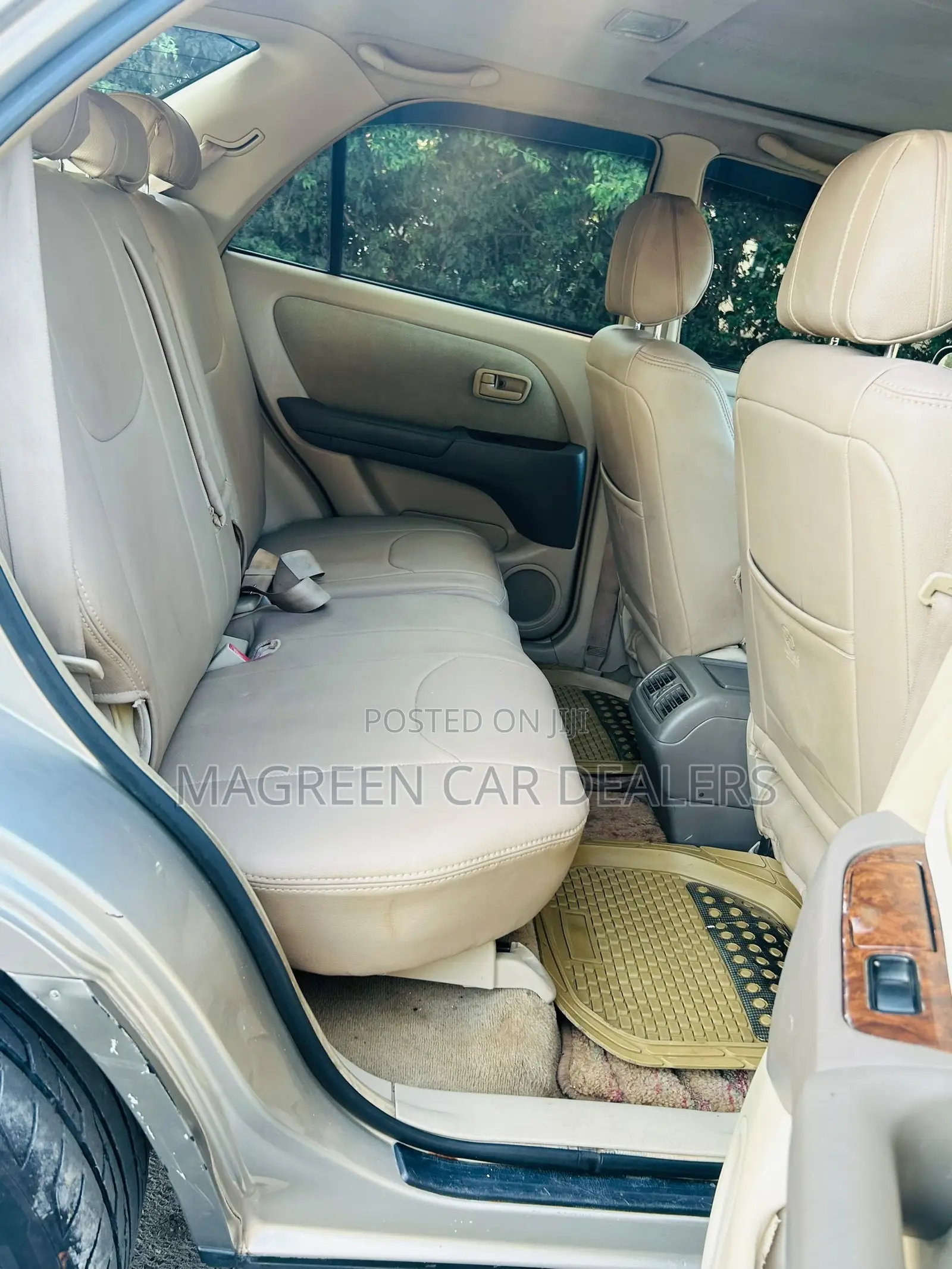 Toyota Harrier 2002 Gold
