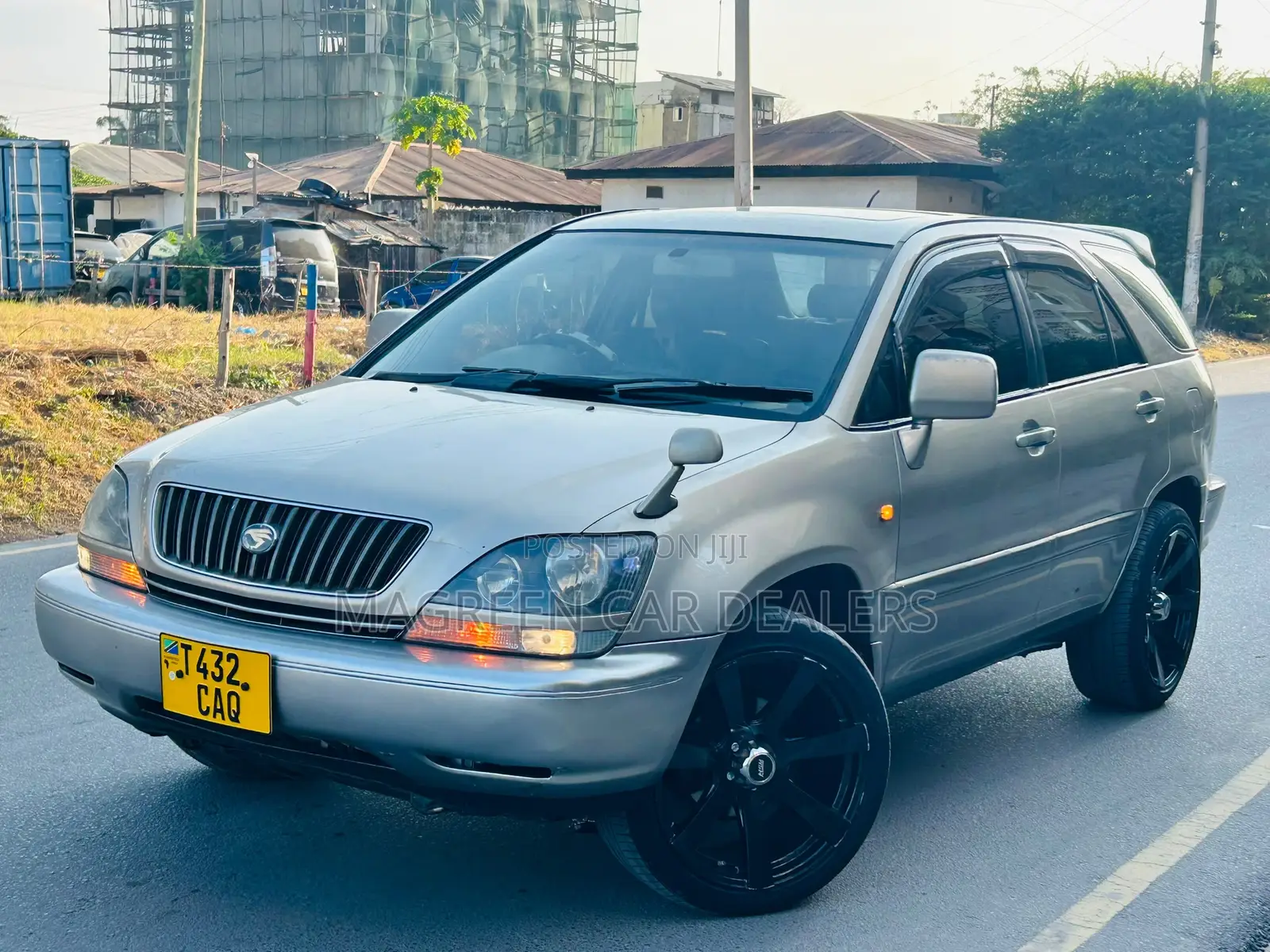 Toyota Harrier 2002 Gold