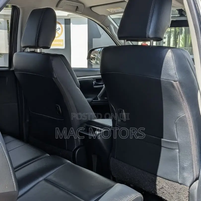 Toyota Fortuner 2.4 D RWD 2024 Gray