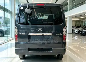 Toyota HiAce 2010 Black
