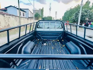 Toyota Hilux 2009 Silver