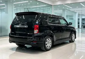 Toyota Corolla Rumion 2008 Black