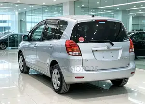 Toyota Corolla Spacio 2003 Silver
