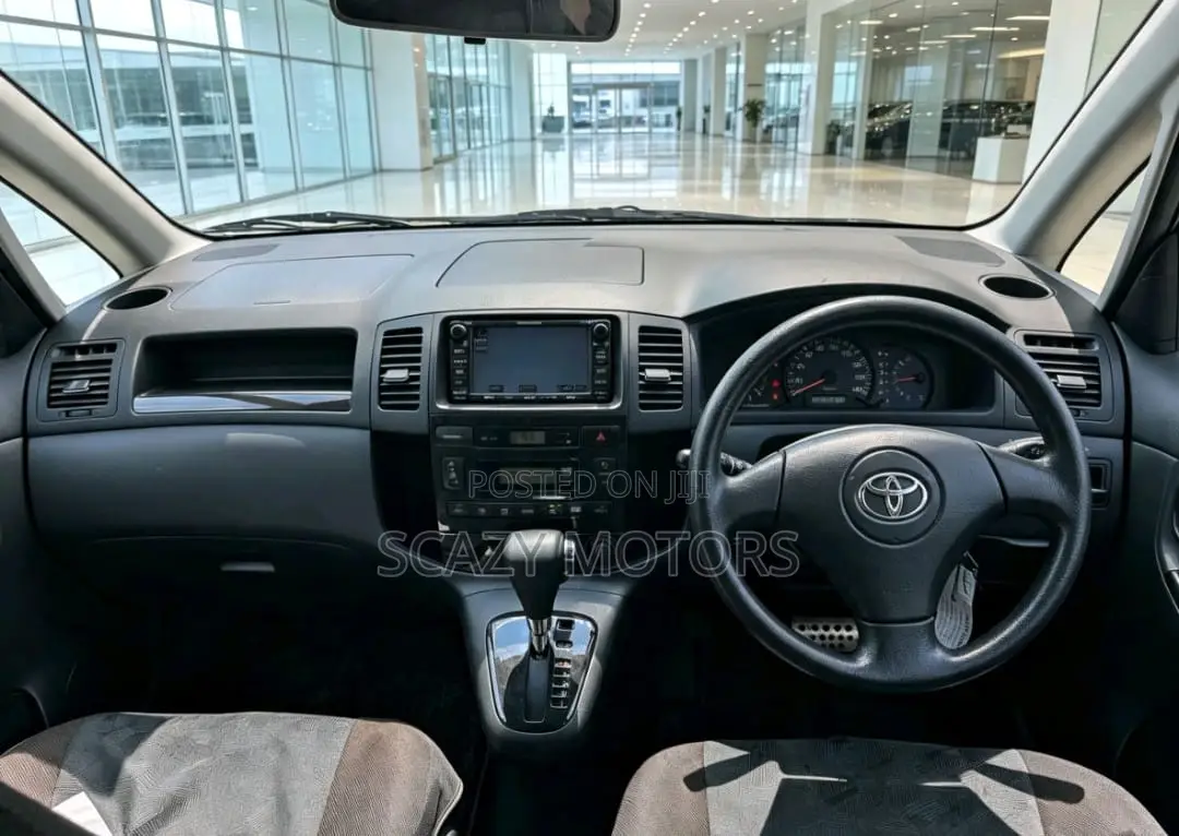 Toyota Corolla Spacio 2003 Silver