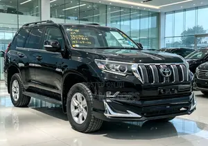 Toyota Land Cruiser Prado 2023 Black