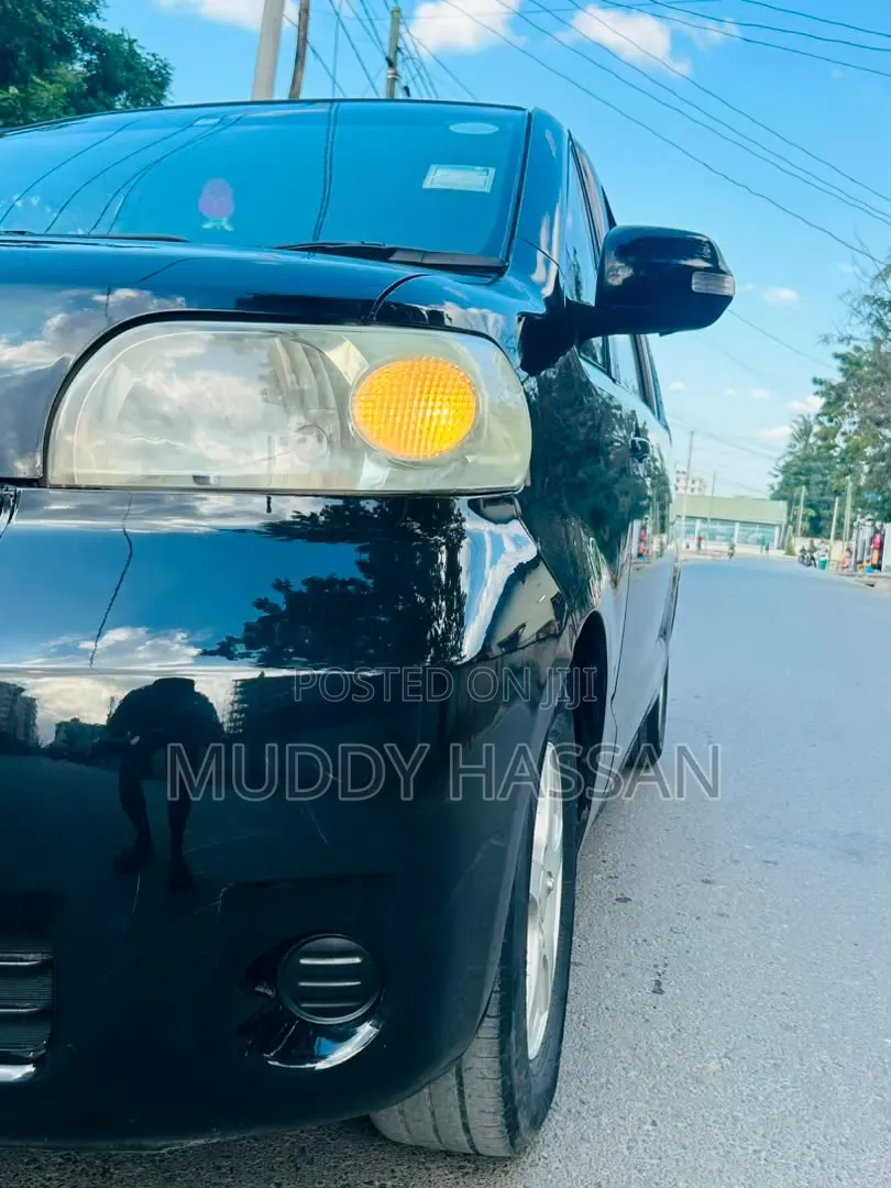Toyota Porte 2007 Black