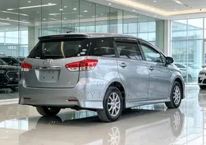Toyota Wish 2010 Silver