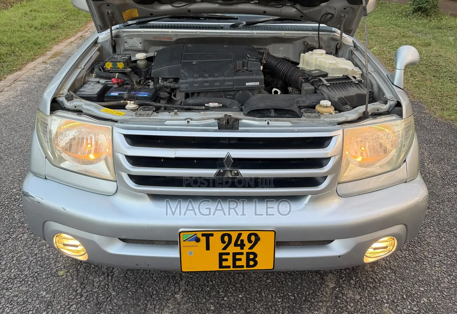 Mitsubishi Pajero 2000i IO 2005 Silver