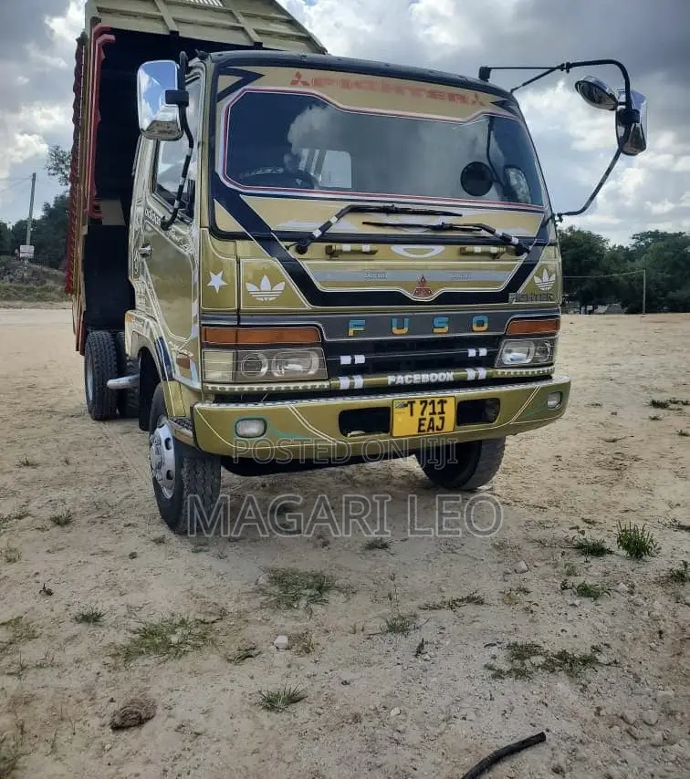 Mitsubishi Fuso Tipper