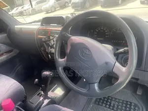 Toyota Land Cruiser Prado 2002 Silver