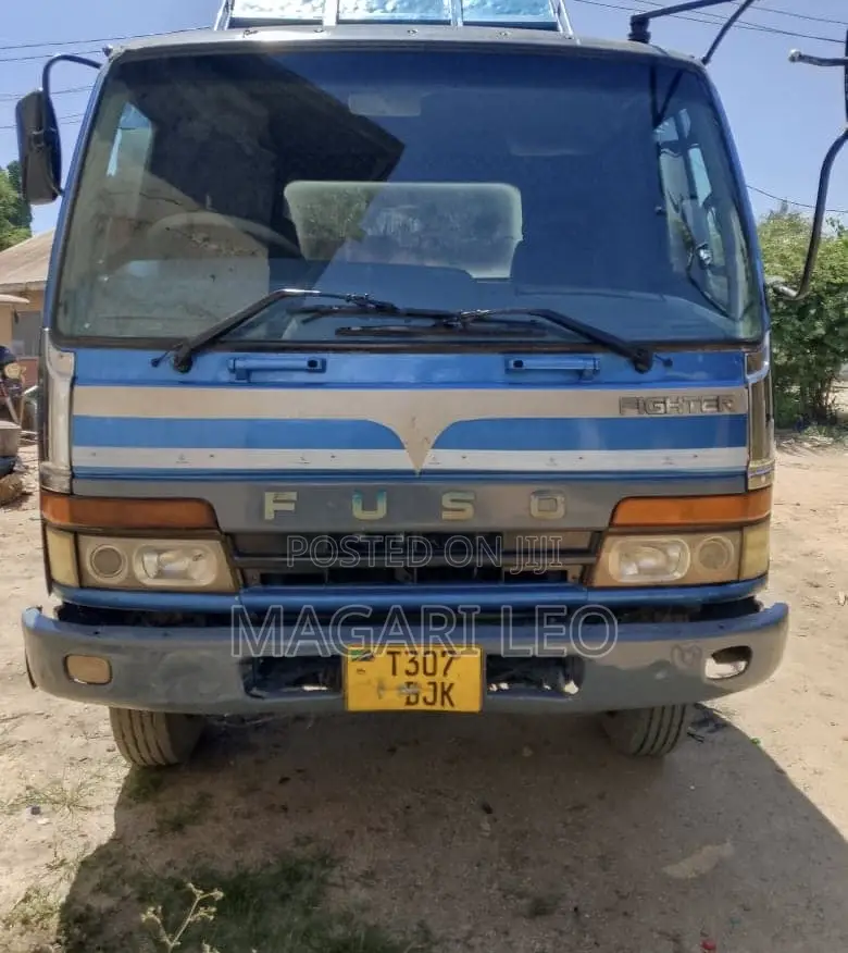 Mitsubishi Fuso Tipper