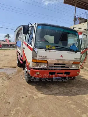 Mitsubishi Fuso Tipper