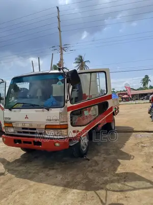 Mitsubishi Fuso Tipper
