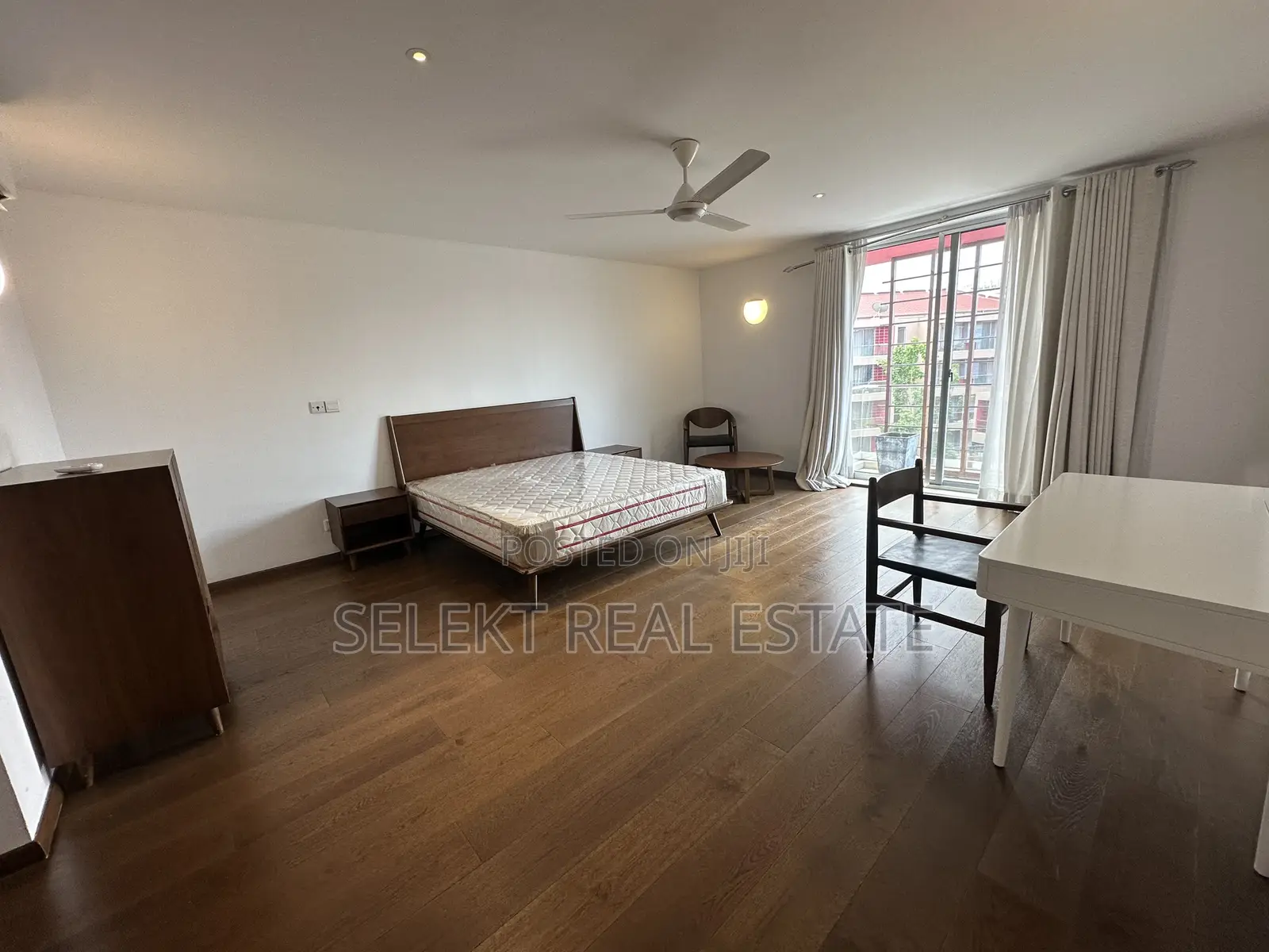 Furnished 4bdrm Penthouse in Oyster Bay for rent