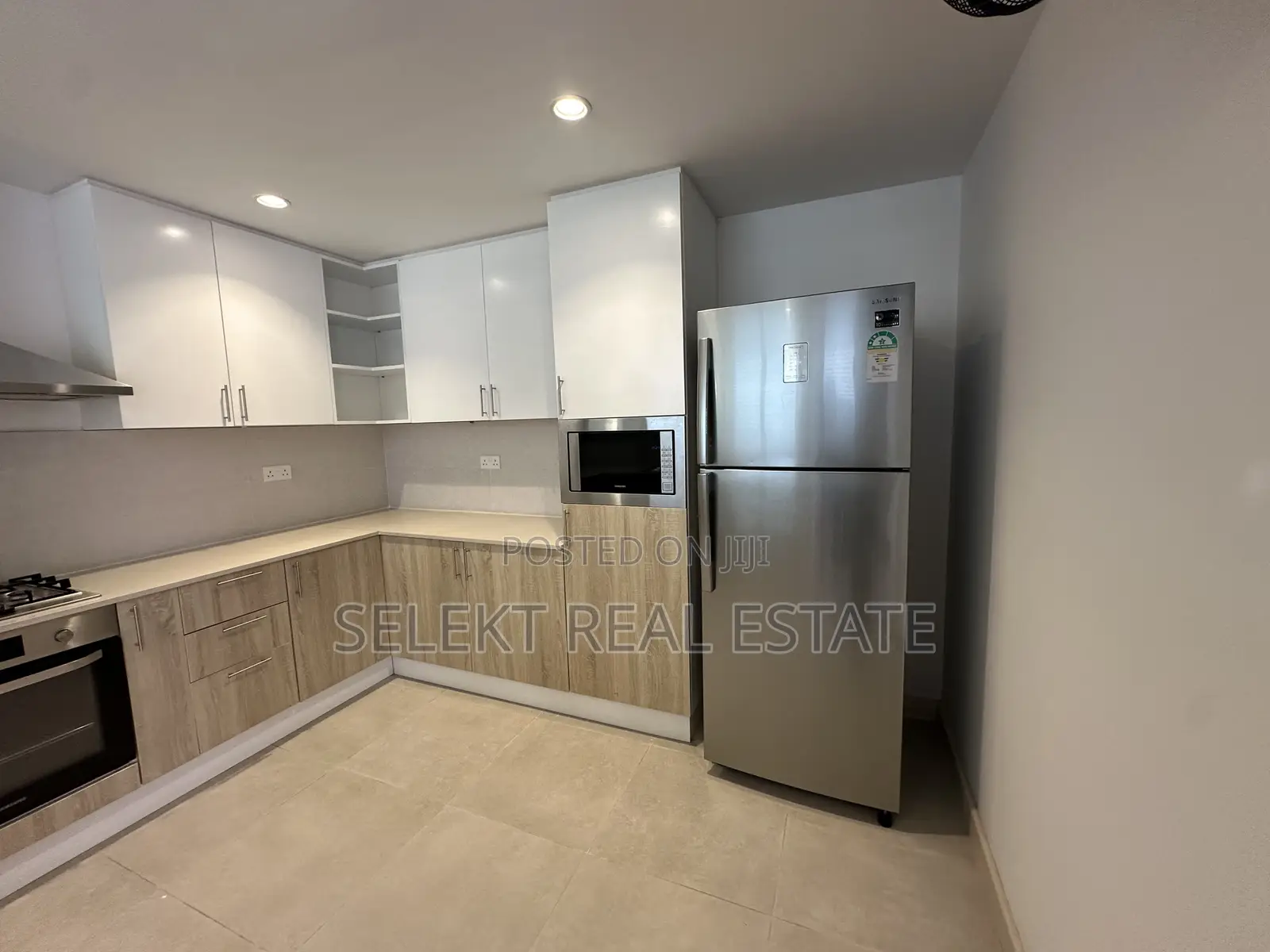 Furnished 3bdrm Apartment in Oyster Bay for rent