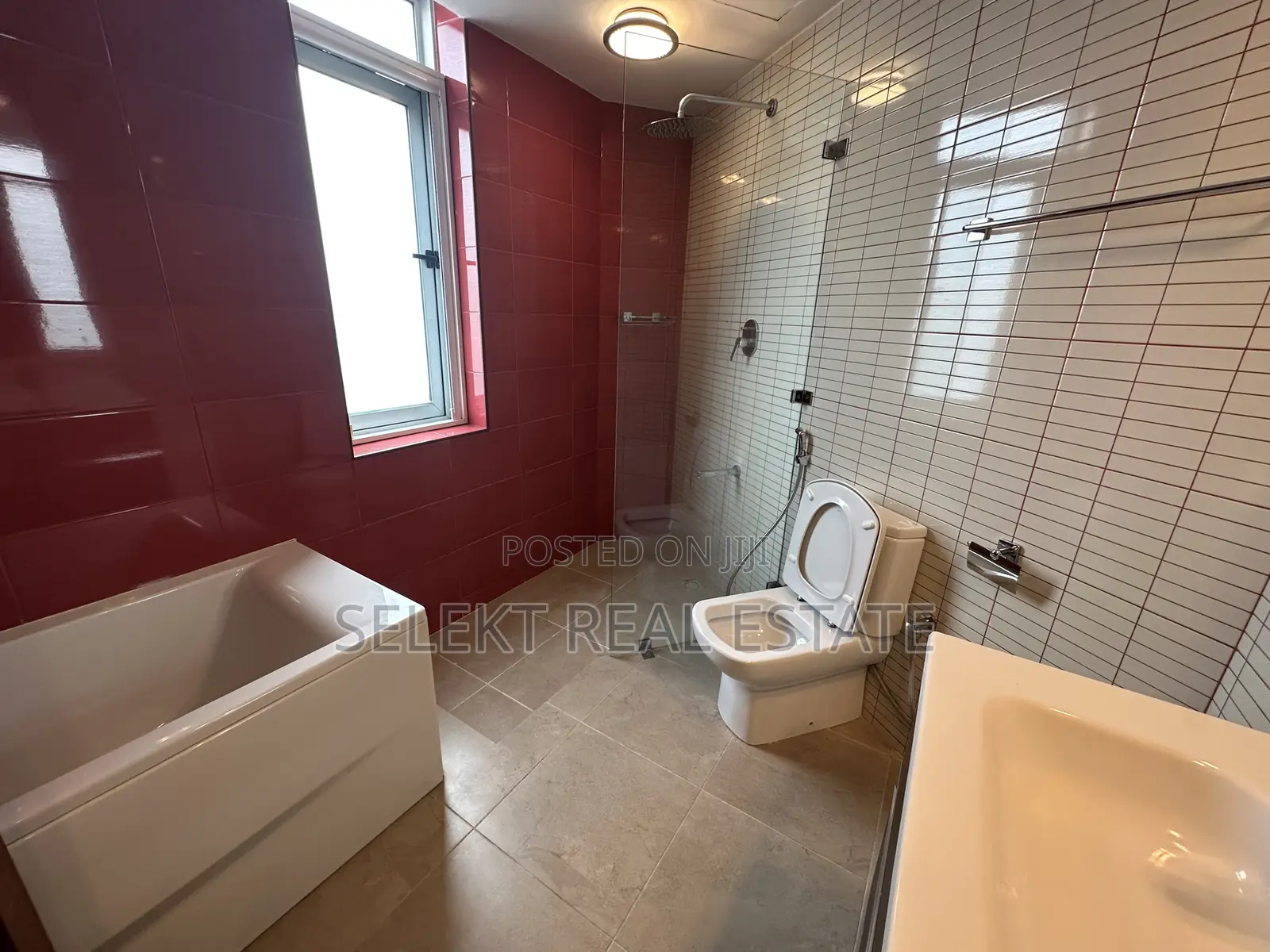 Furnished 3bdrm Apartment in Oyster Bay for rent