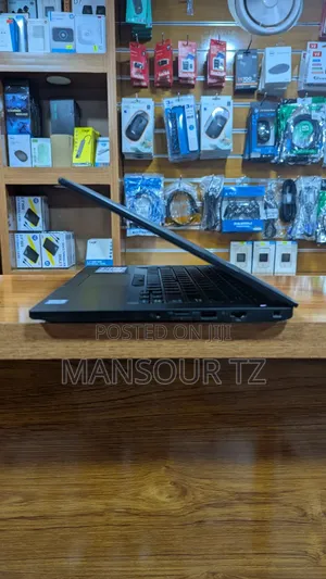 New Laptop Dell Latitude 14 E5470 8GB Intel Core i5 SSD 256GB