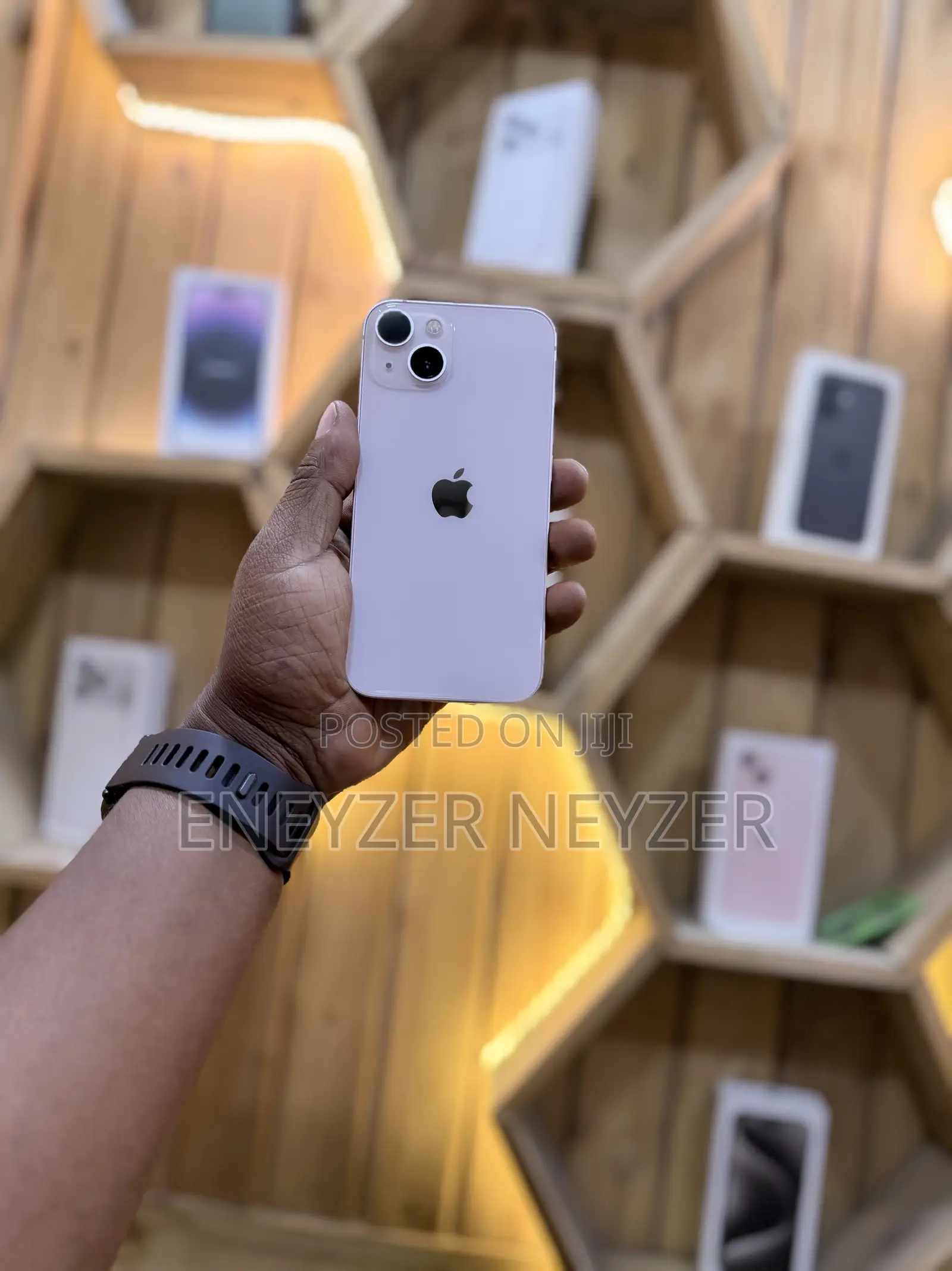 Apple iPhone 13 128 GB Pink