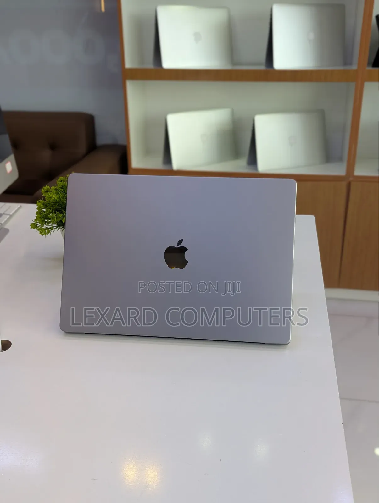 Laptop Apple MacBook Pro 2023 M2 16GB Apple M2 SSD 512GB