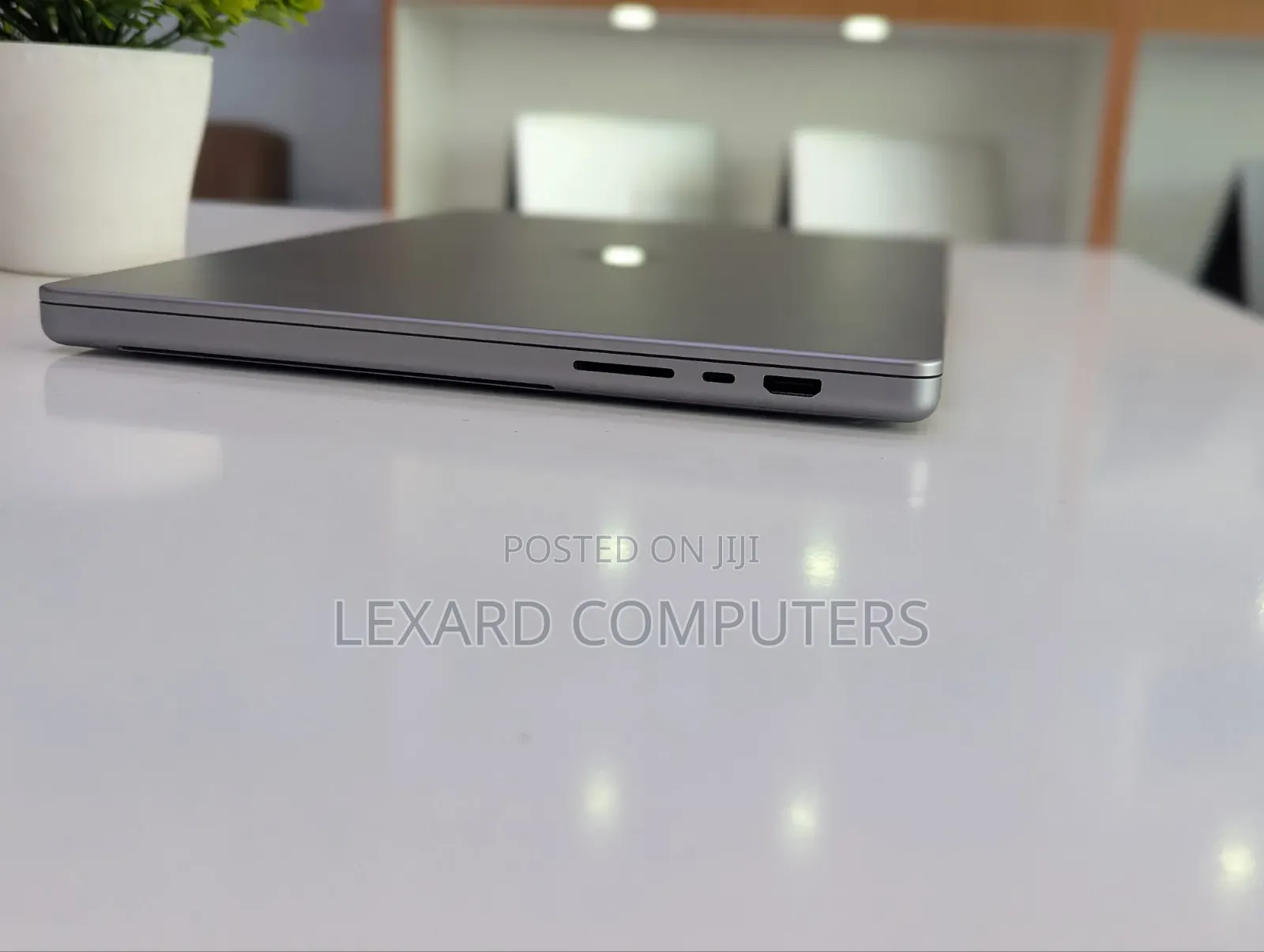 Laptop Apple MacBook Pro 2023 M2 16GB Apple M2 SSD 512GB