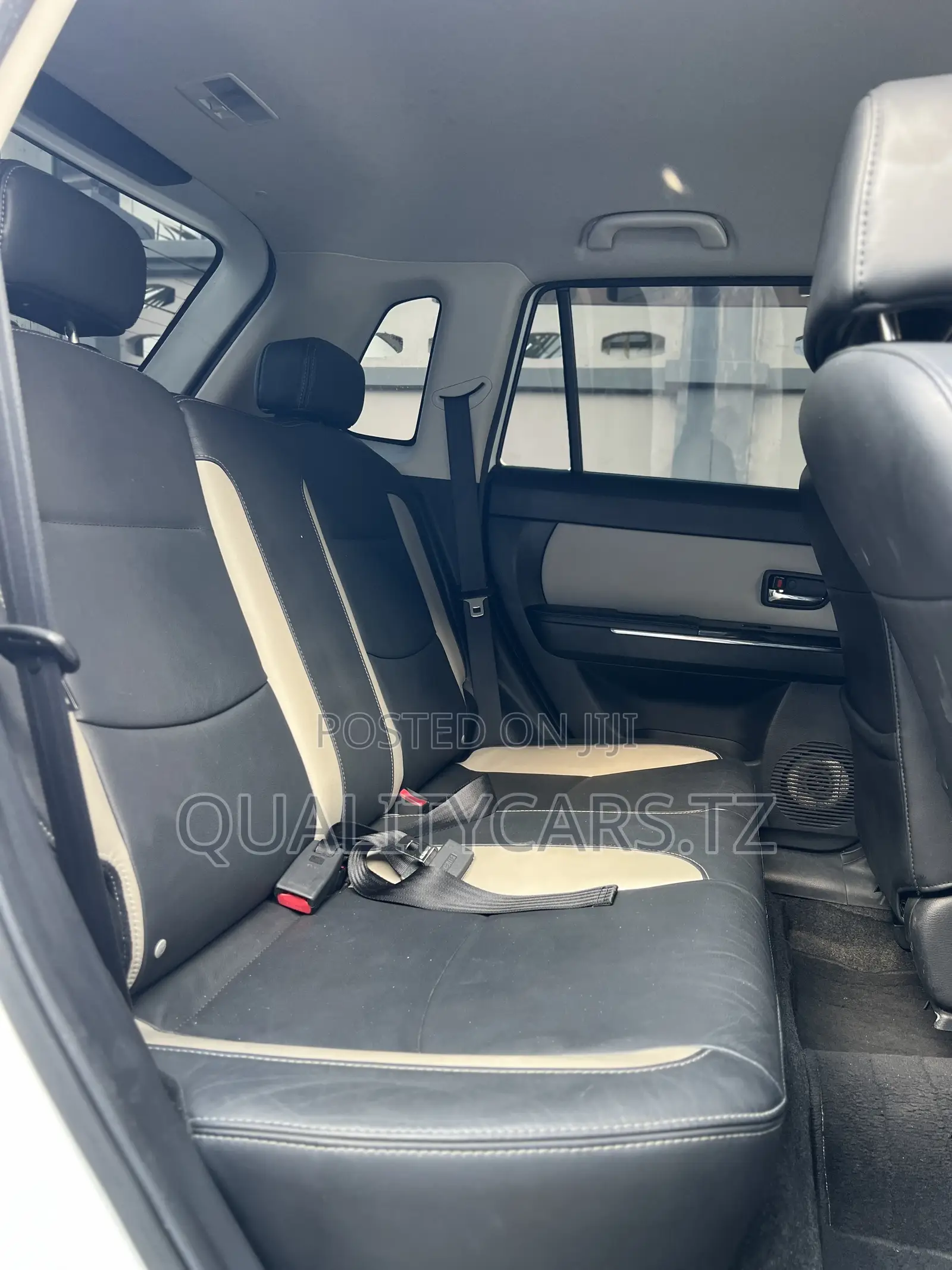 Mazda Verisa 2011 White