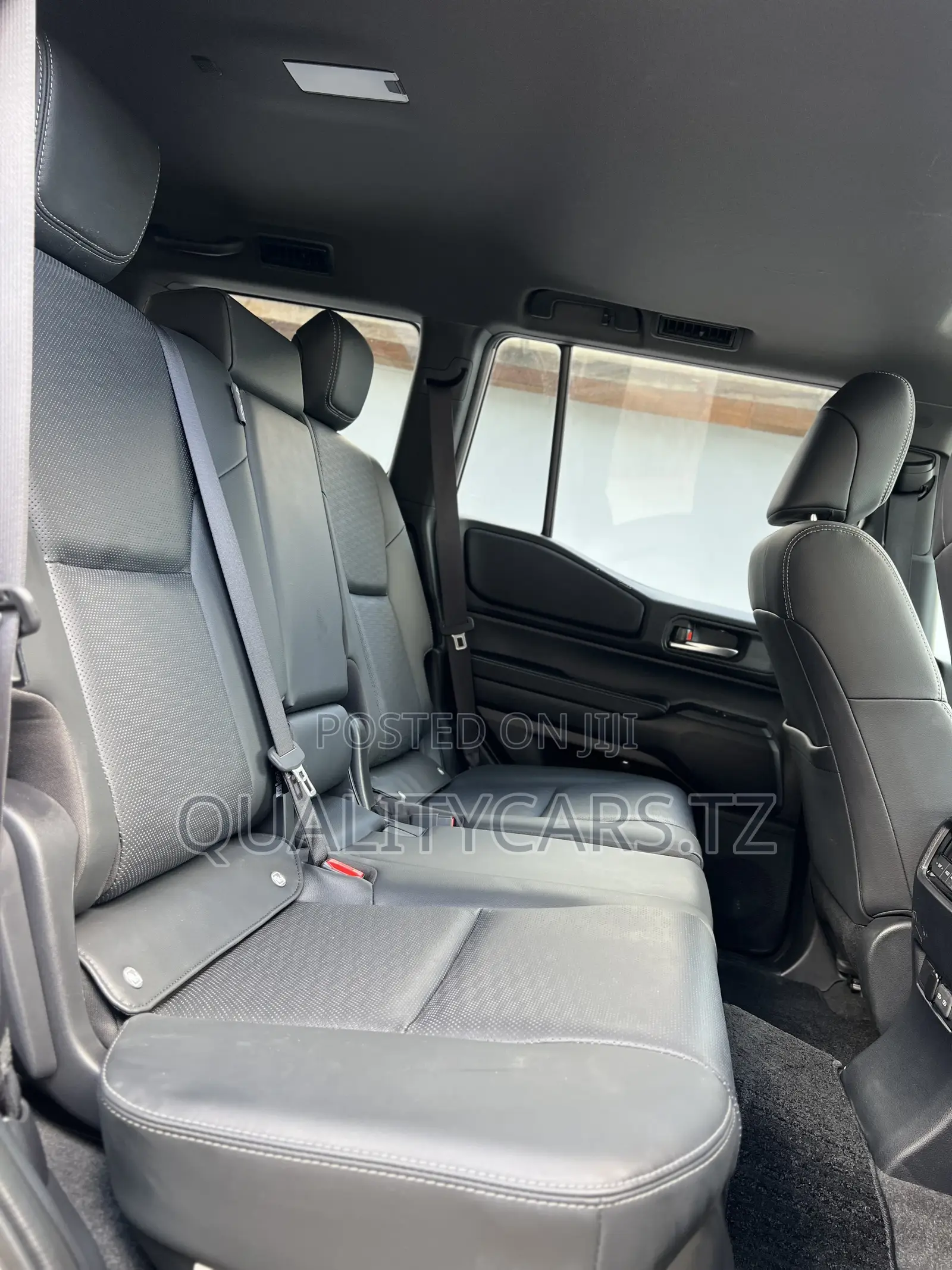 Toyota Land Cruiser Prado 2.7 2024 Gray
