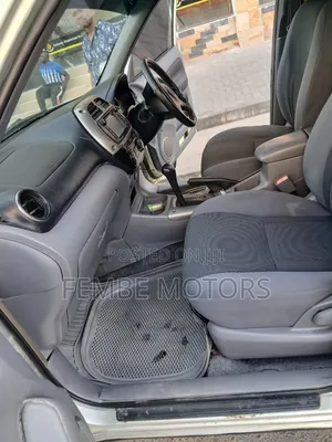 Toyota RAV4 2005 Silver
