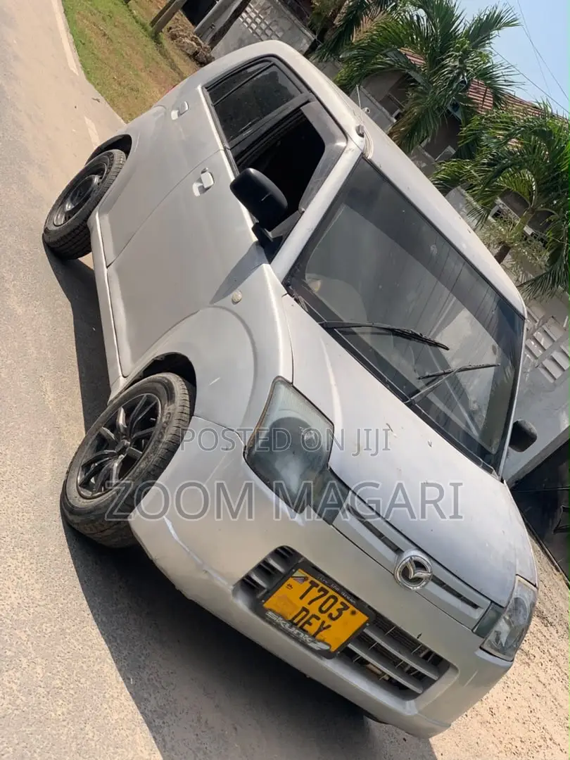Mazda Carol Automatic 2005 Silver