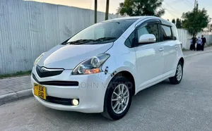 Toyota Ractis 2008 White