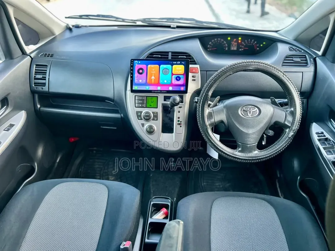 Toyota Ractis 2008 White