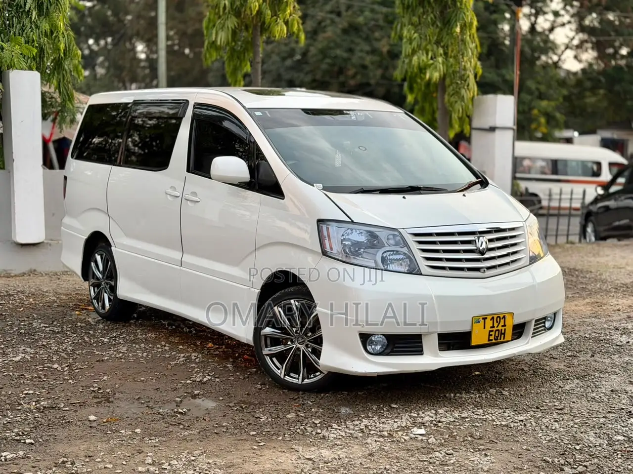 Toyota Alphard 2002 Pearl
