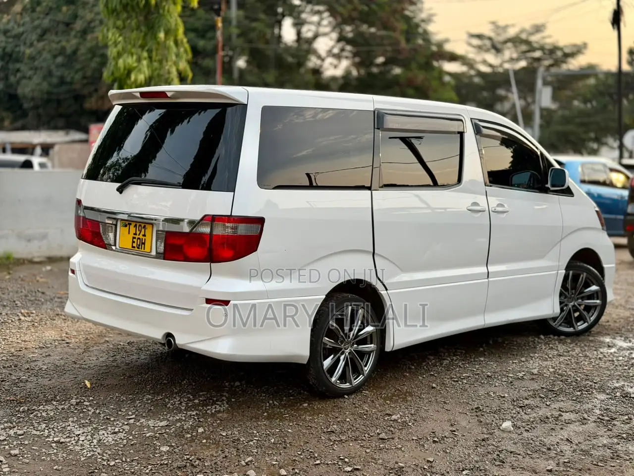 Toyota Alphard 2002 Pearl