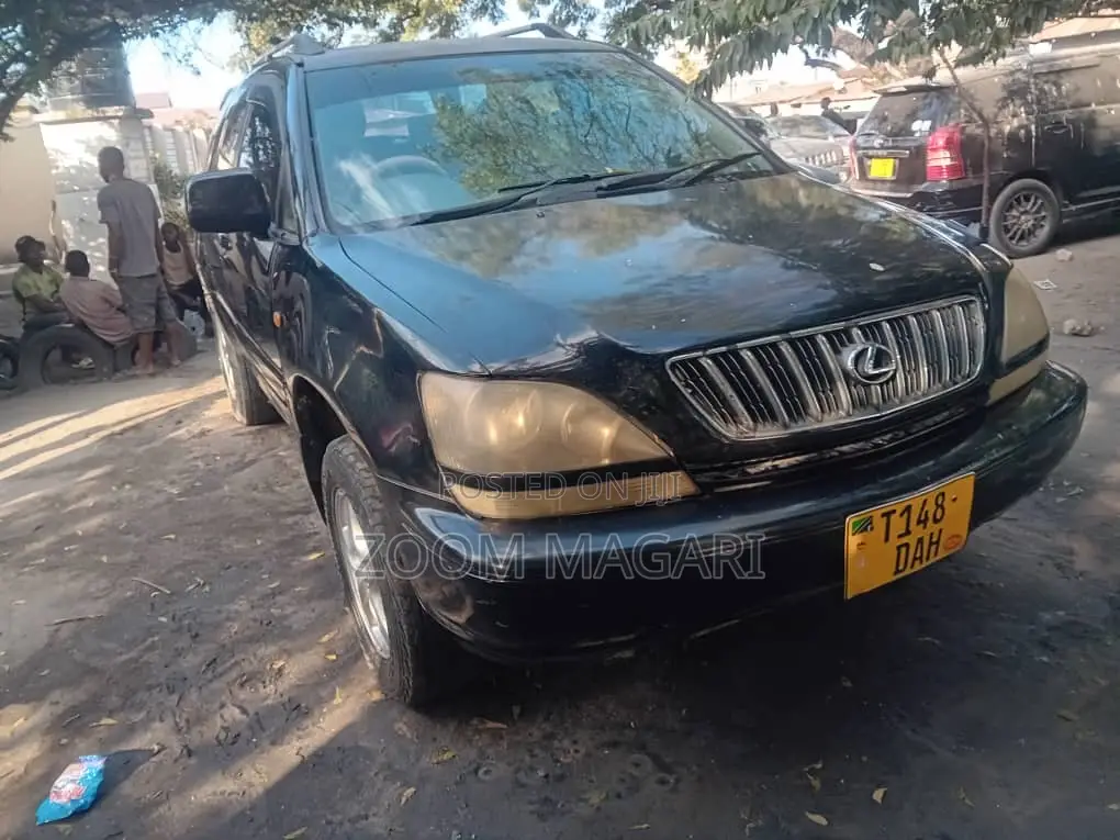 Toyota Harrier 2003 Black