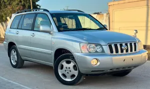 Toyota Kluger 2002 Silver