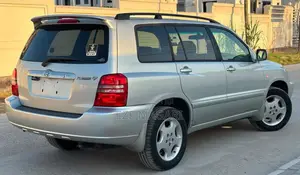 Toyota Kluger 2002 Silver