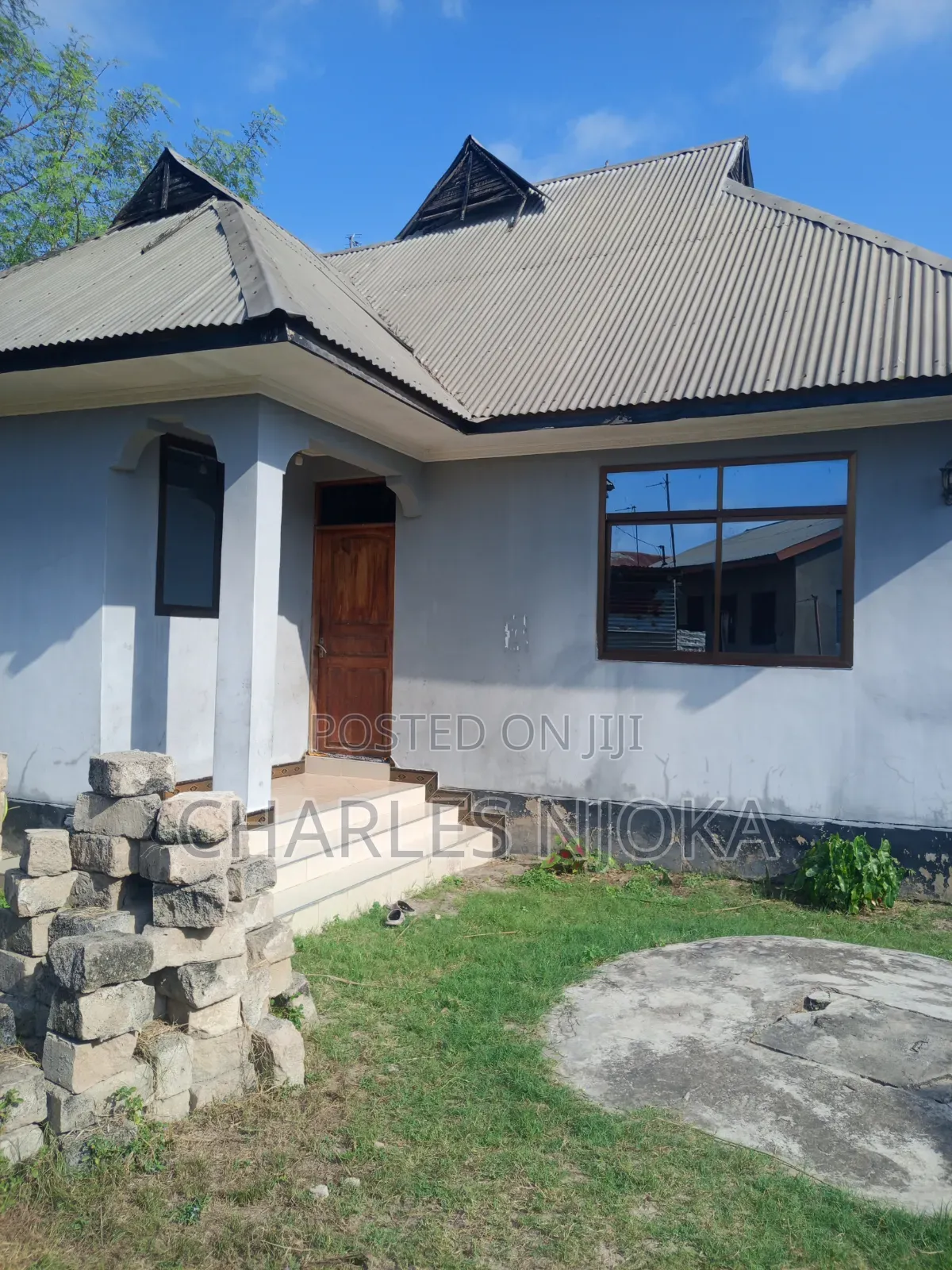 Furnished 10bdrm House in Mombasa, Ilala for sale
